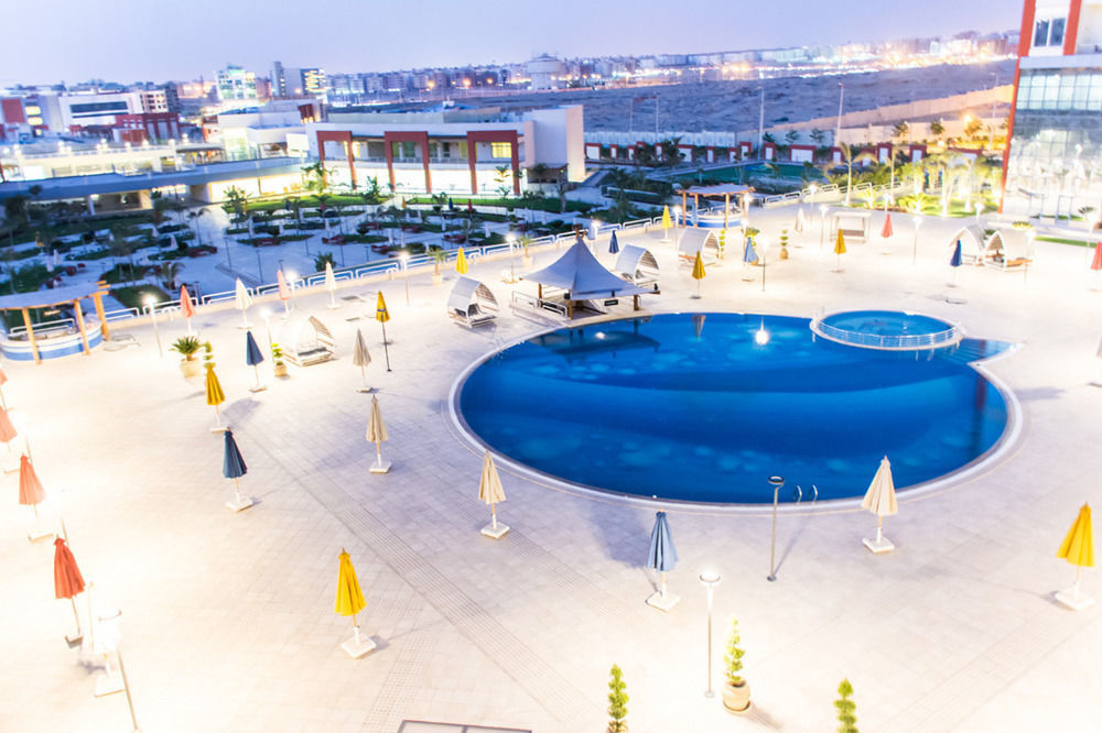Tolip El Narges Otel Kahire Dış mekan fotoğraf The Village Outlet Mall